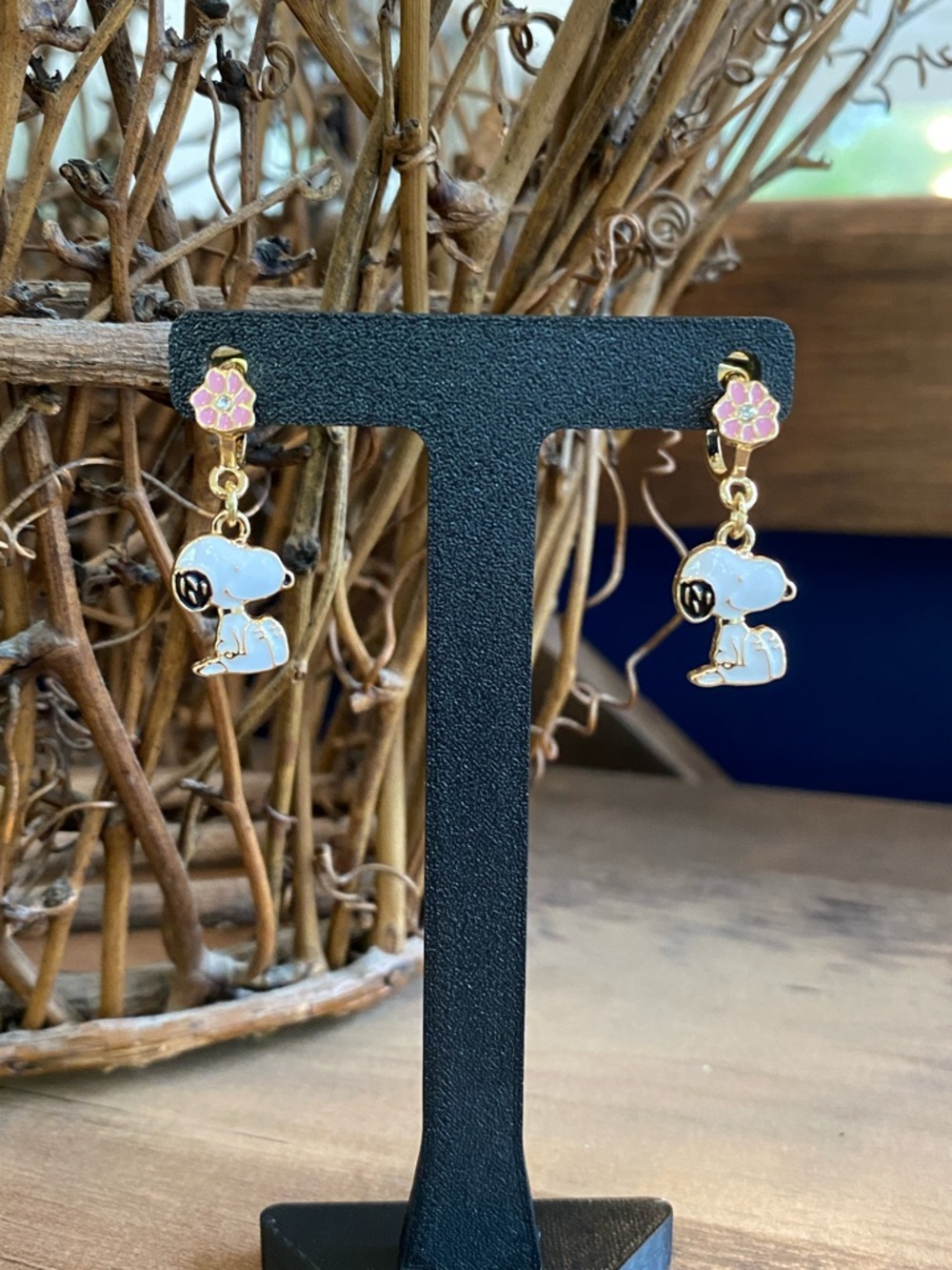New Peanuts Snoopy Flower Earrings